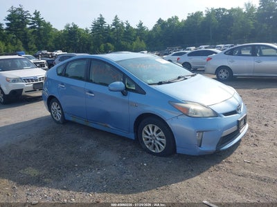 2013 Toyota Prius PLUG-IN