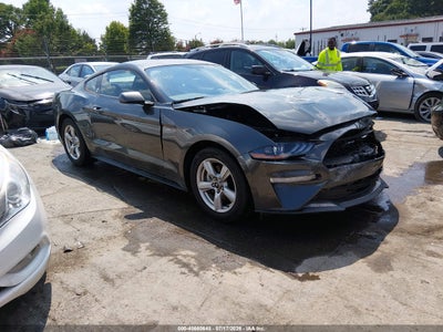FORD MUSTANG