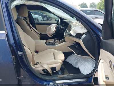 BMW 330I