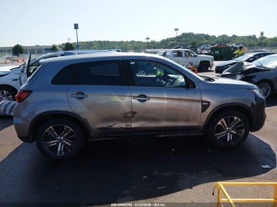 MITSUBISHI OUTLANDER SPORT