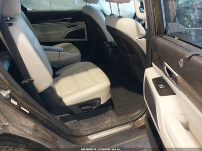 KIA TELLURIDE