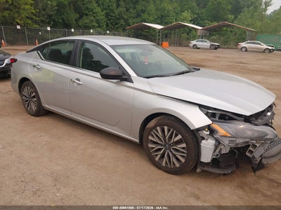 2024 Nissan Altima SV FWD