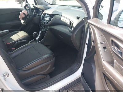 CHEVROLET TRAX