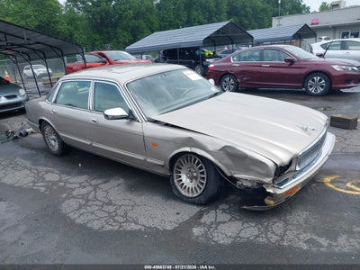 1996 Jaguar Vandenplas