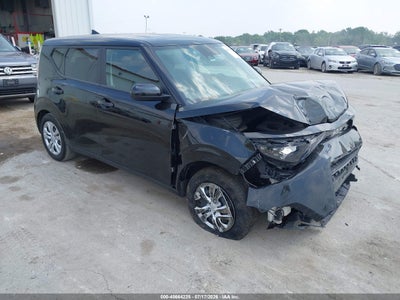 KNDJ23AU8P7888113 KIA SOUL Photo 1
