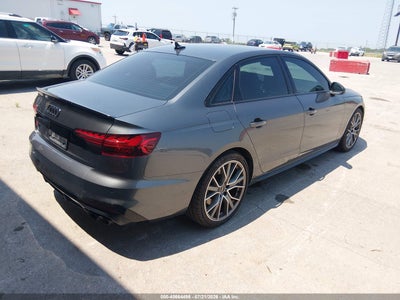 AUDI S4