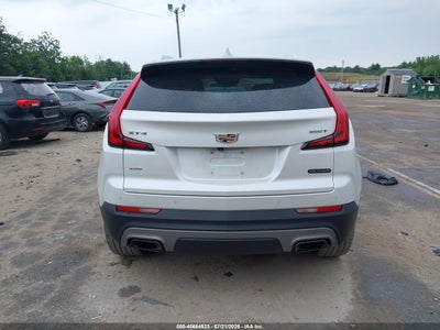 CADILLAC XT4