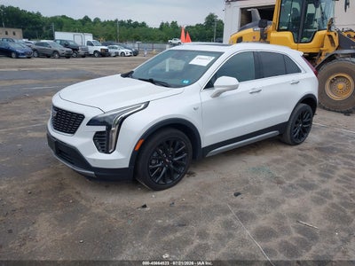CADILLAC XT4