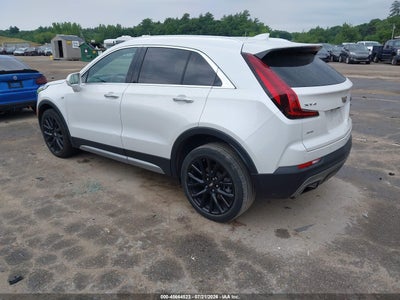 CADILLAC XT4
