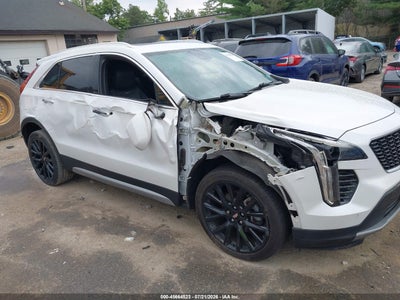 CADILLAC XT4
