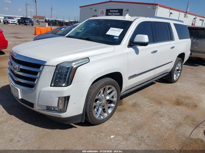 CADILLAC ESCALADE ESV