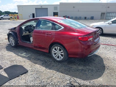 CHRYSLER 200