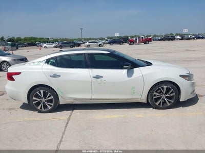 NISSAN MAXIMA
