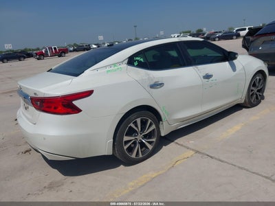 NISSAN MAXIMA
