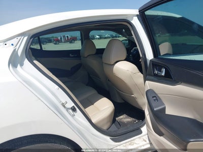 NISSAN MAXIMA