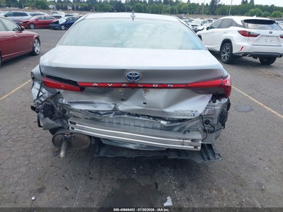 TOYOTA AVALON