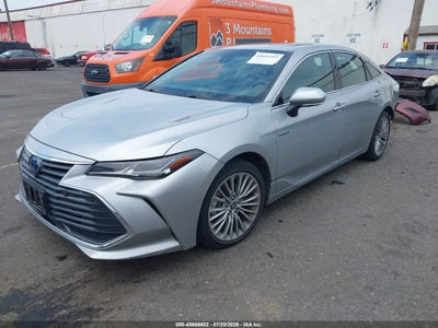 TOYOTA AVALON