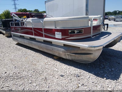 2010 Misty Harbor Pontoon