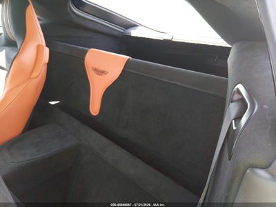 ASTON MARTIN VANTAGE