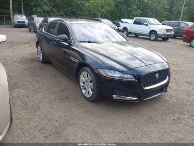 2016 Jaguar Xf