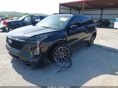 CADILLAC XT4