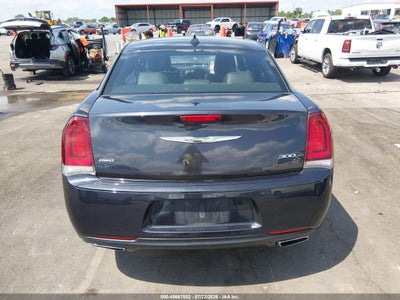 CHRYSLER 300