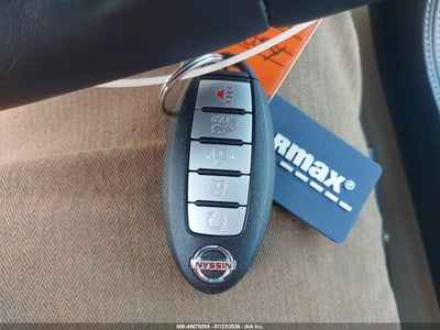NISSAN MAXIMA