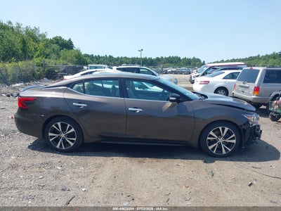NISSAN MAXIMA