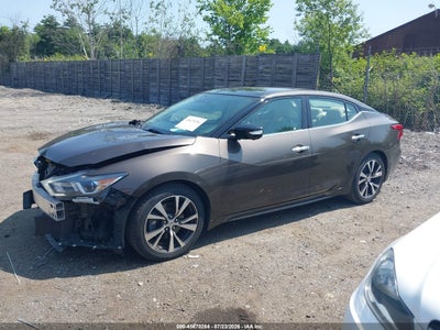 NISSAN MAXIMA