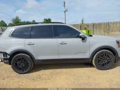 KIA TELLURIDE