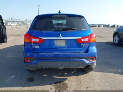MITSUBISHI OUTLANDER SPORT