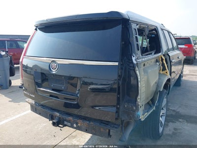CADILLAC ESCALADE ESV