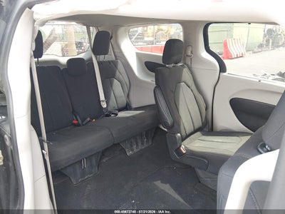 CHRYSLER PACIFICA