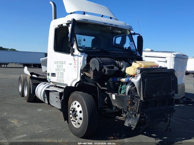 2020 Volvo Vnr