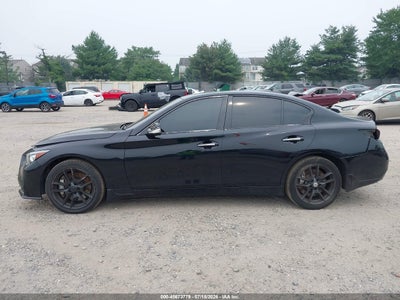 INFINITI Q50