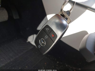 MERCEDES-BENZ GLB 250