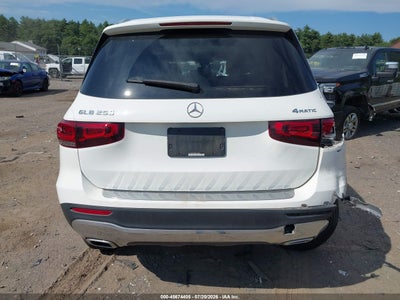 MERCEDES-BENZ GLB 250