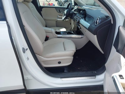 MERCEDES-BENZ GLB 250