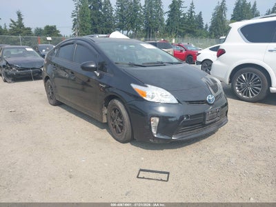 2014 Toyota Prius TWO