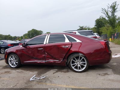 CADILLAC XTS