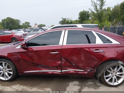 CADILLAC XTS