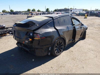 TESLA MODEL X