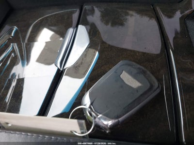 CADILLAC ESCALADE ESV