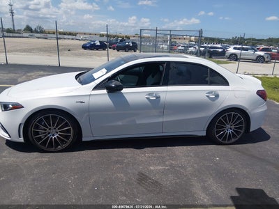MERCEDES-BENZ AMG A 35
