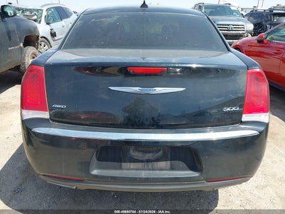 CHRYSLER 300
