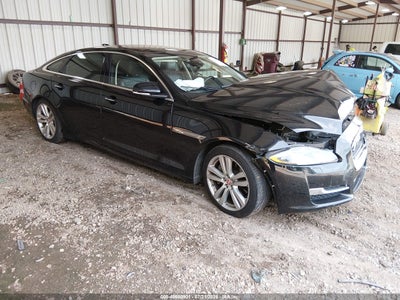 2016 Jaguar Xj