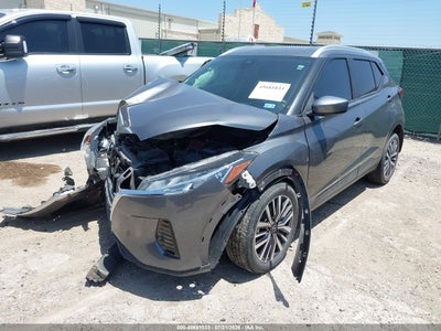 NISSAN KICKS