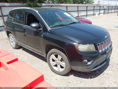 1C4NJCBA5GD559749 JEEP COMPASS Photo 1