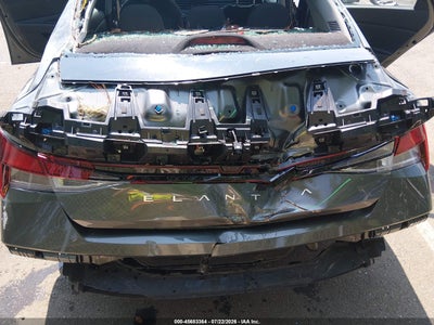 HYUNDAI ELANTRA