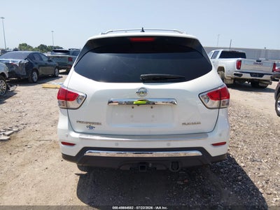 NISSAN PATHFINDER